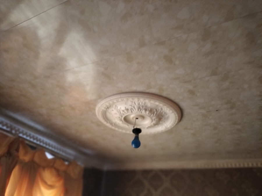 3 Bedroom Property for Sale in Molifi Tau Kloof Free State